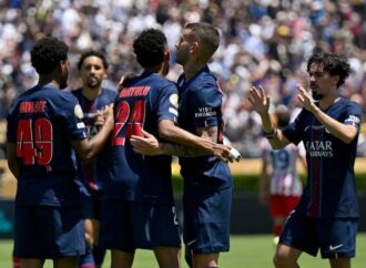باريس سان جيرمان ينتصر على أتليتيكو مدريد برباعية