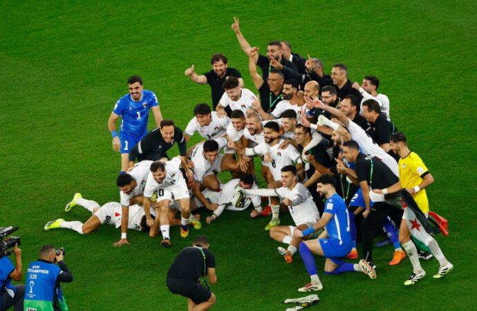 فلسطين وسوريا إلى ربع نهائي كأس العرب