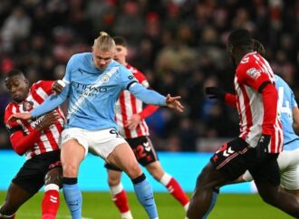 سندرلاند يتعادل مع مانشستر سيتي