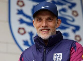 توخيل يمدّد عقده مع المنتخب الإنكليزي حتى 2028